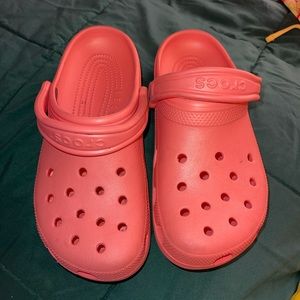 Peach Croc